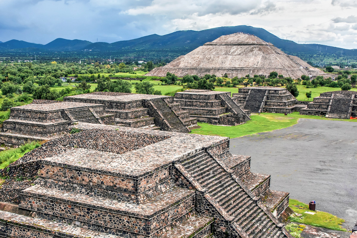 아메리카-대륙의-최초의-피라미드인-멕시코의-테오티우아칸-피라미드
