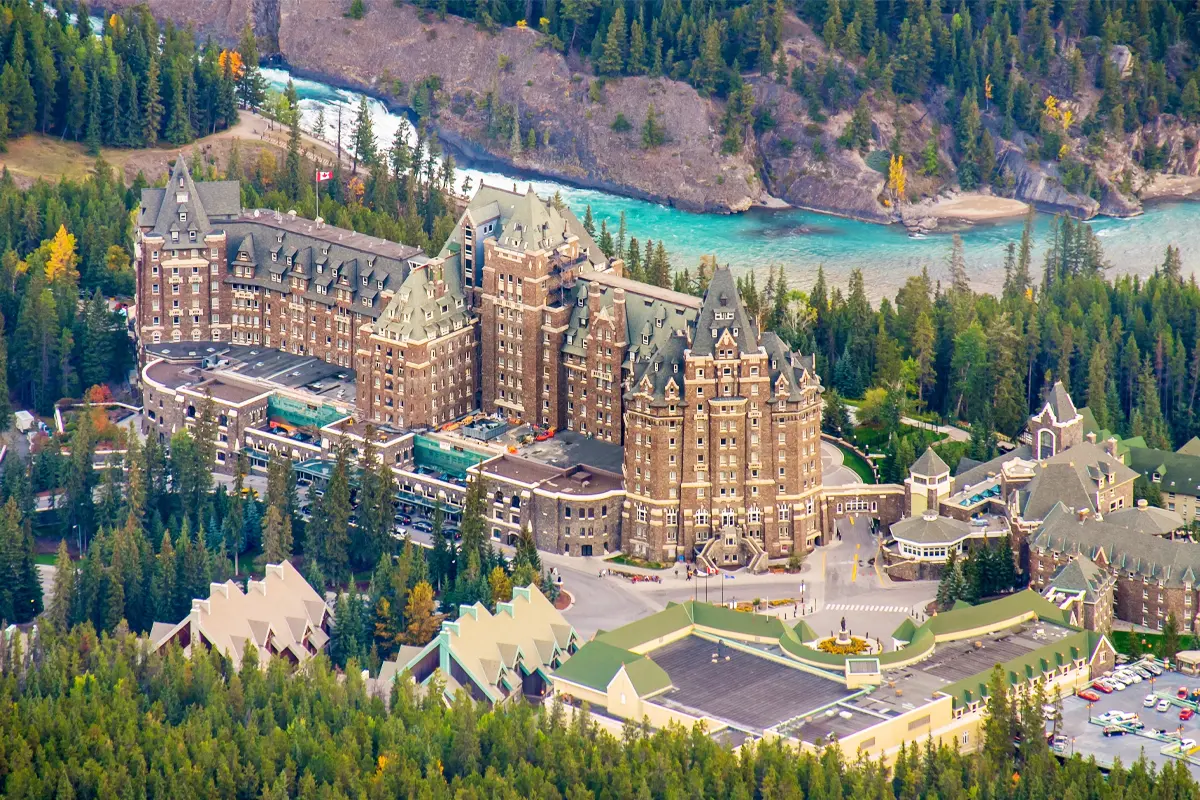 Fairmont Bamff Springs Hotel