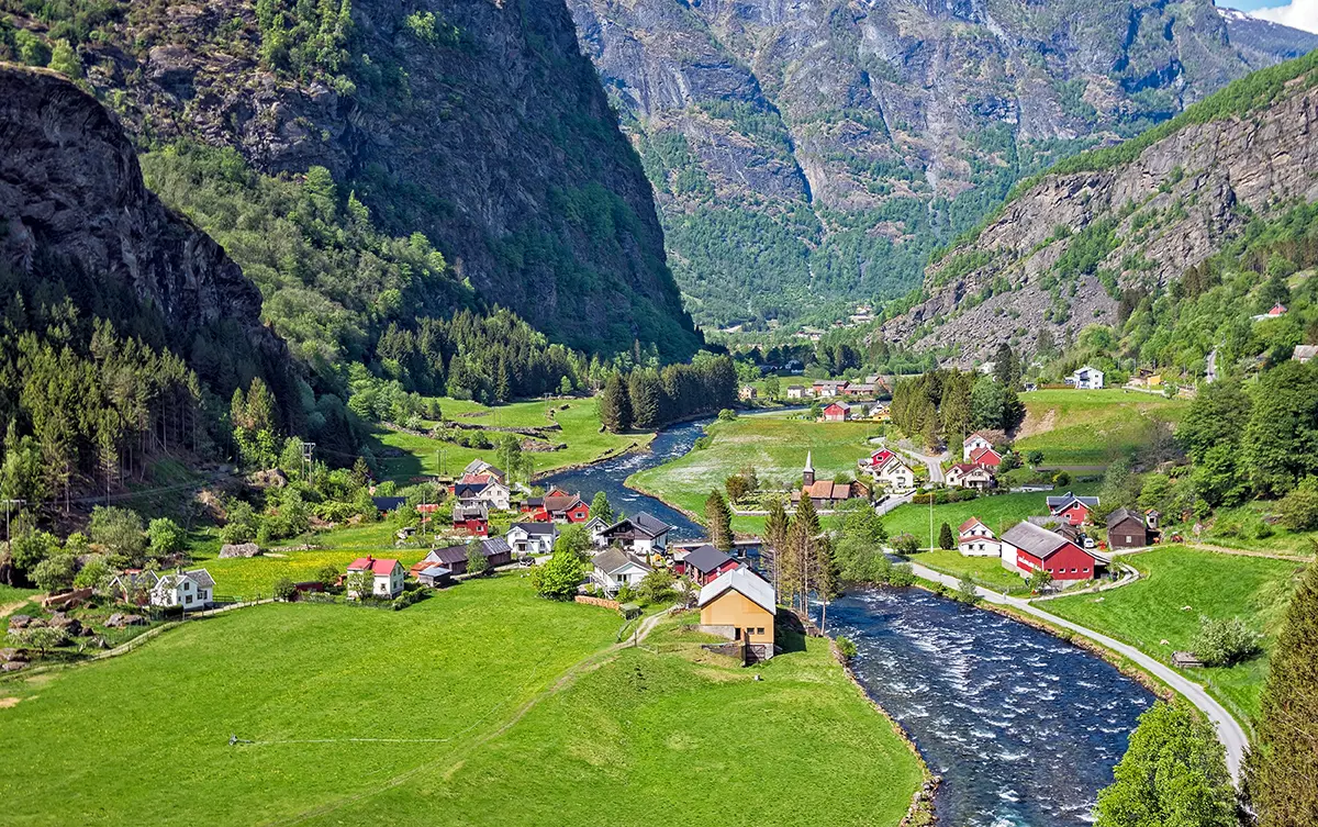 Lærdal, Flåm, Bergen, Geilo, Norway 